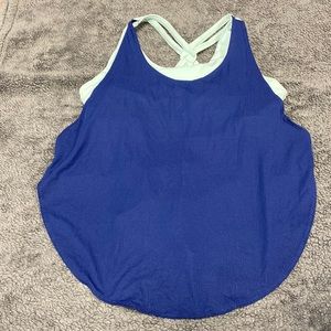 Fabletic  top size L